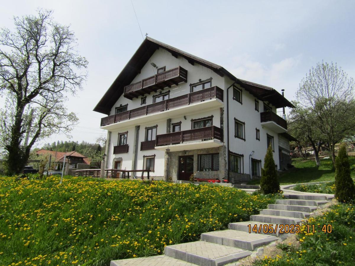 Ograda De La Munte Villa Bran  Exterior photo