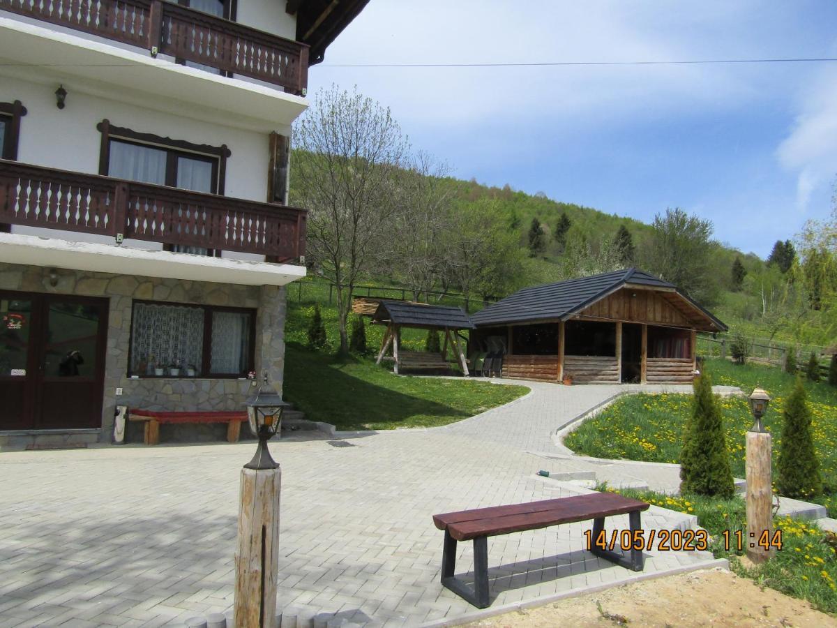 Ograda De La Munte Villa Bran  Exterior photo